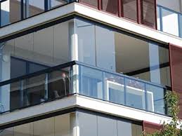 Uzman Cam Balkon